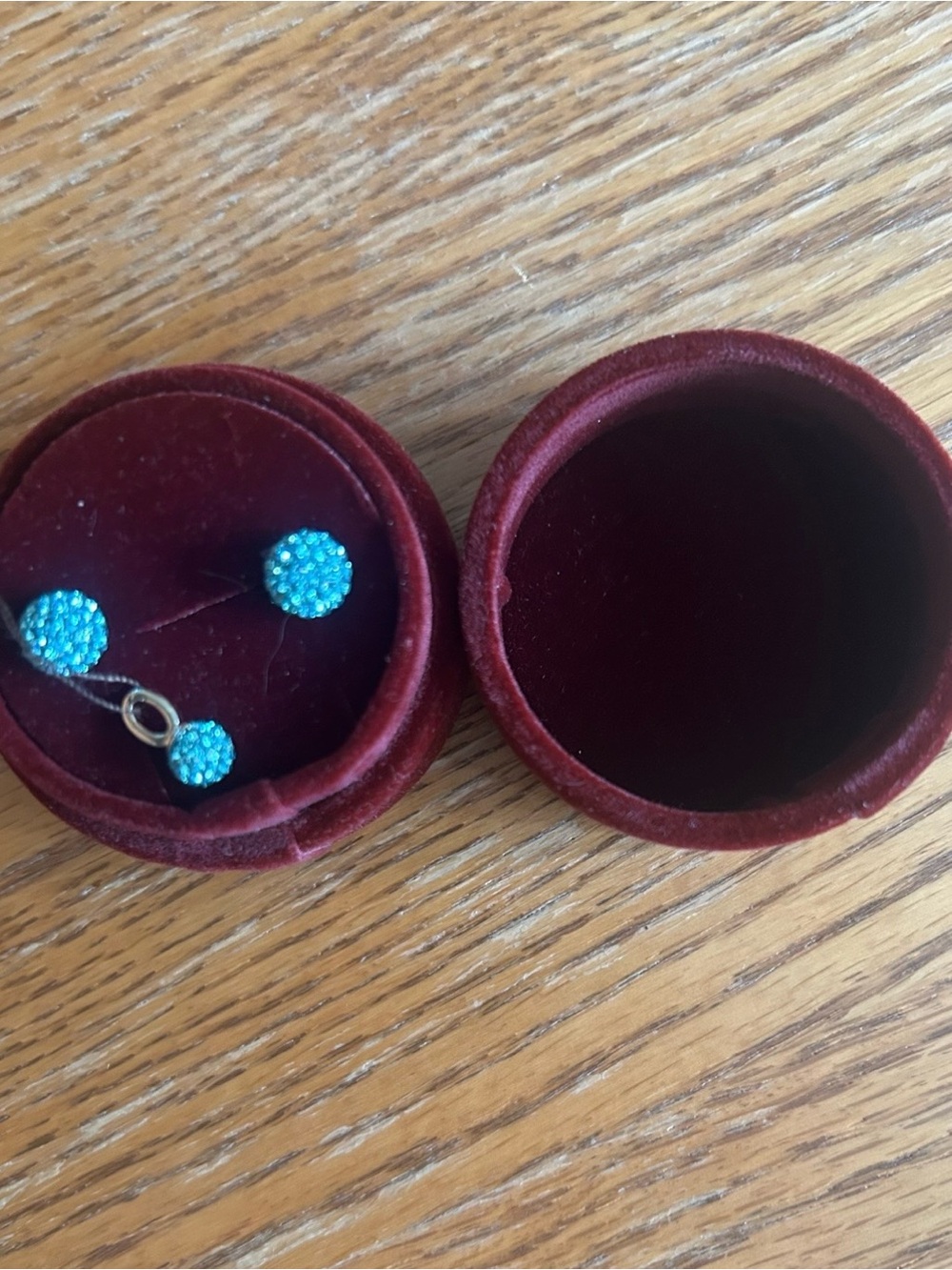 Hillberg & Berk Turquoise
Sparkle Ball Stud Earrings &
Pendant Charm Set